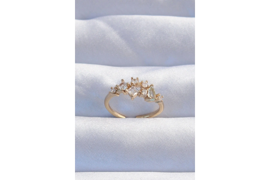 Shoecide Pirinç Gold Renk Zirkon Taşlı Damla Detay Ayarlanabilir Yüzük