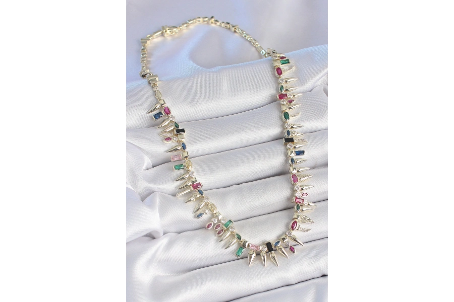 Shoecide Pirinç Gold Renk Zirkon Taşlı Diken Model Vıp Seri Kadın Kolye