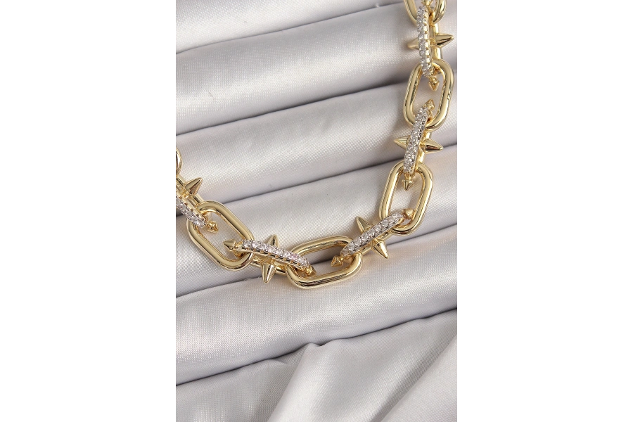 Shoecide Pirinç Gold Renk Zirkon Taşlı Dikenli Halka Model Vıp Exculusive Seri Kadın Kolye