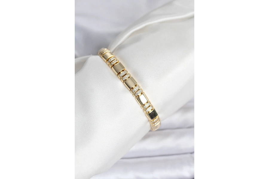 Shoecide Pirinç Gold Renk Zirkon Taşlı Kadın Bileklik