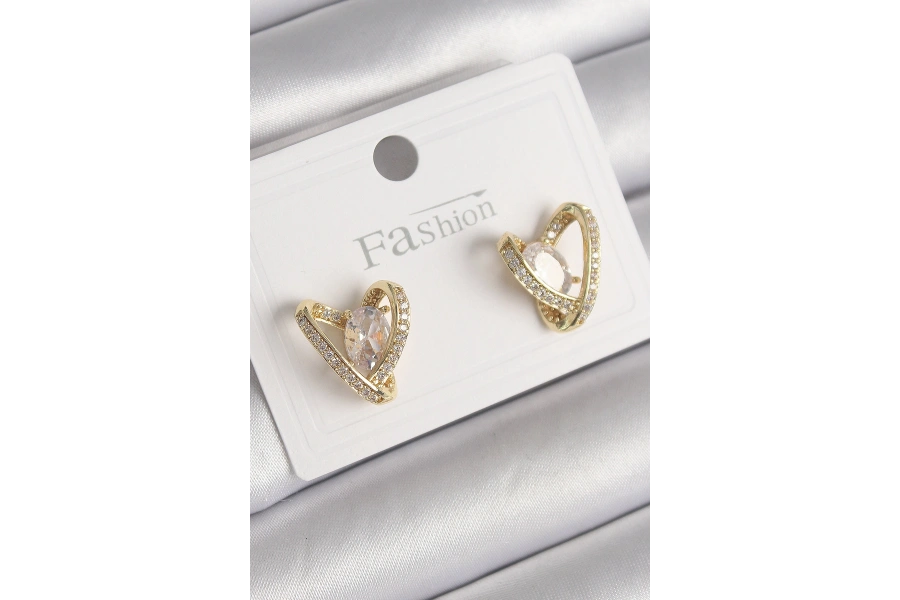Shoecide Pirinç Gold Renk Zirkon Taşlı Kalp Model Kadın Küpe