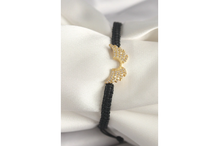 Shoecide Pirinç Gold Renk Zirkon Taşlı Kanat Figür Asansörlü Makrome Model Kadın Bileklik