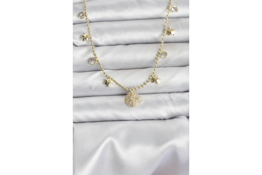 Shoecide Pirinç Gold Renk Zirkon Taşlı Kutup Yıldızı Model Kadın Kolye