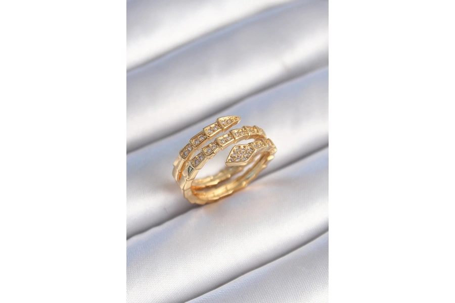 Shoecide Pirinç Gold Renk Zirkon Taşlı Yılan Model Kadın Yüzük