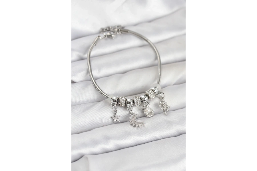 Shoecide Pirinç Gümüş Renk Ay Charm Model Charmlı Kadın Bileklik