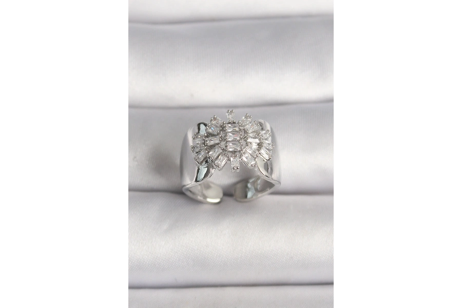 Shoecide Pirinç Gümüş Renk Ayarlanabilir Baget Zirkon Taş Model Kadın Yüzük