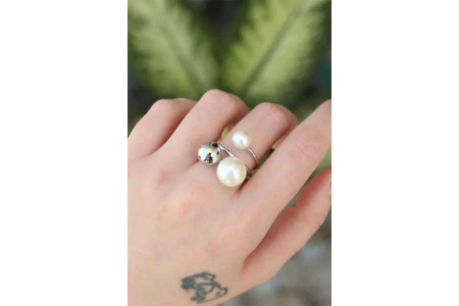 Shoecide Pirinç Gümüş Renk Ayarlanabilir İnci Taşlı Yüzük