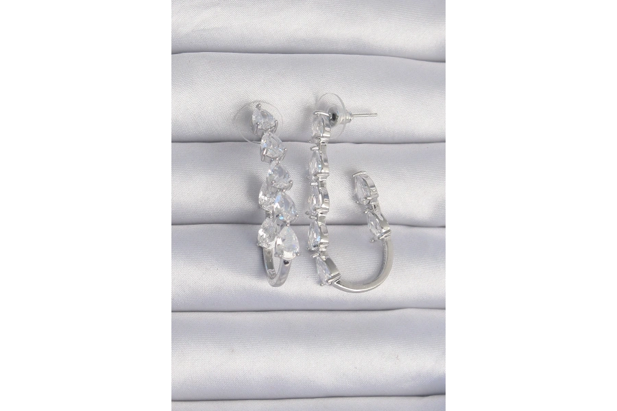 Shoecide Pirinç Gümüş Renk Damla Zirkon Taş Tasarımlı Küpe