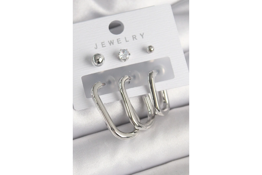 Shoecide Pirinç Gümüş Renk Halka Model Zirkon Taşlı Topçuk Detay Kadın Küpe Seti