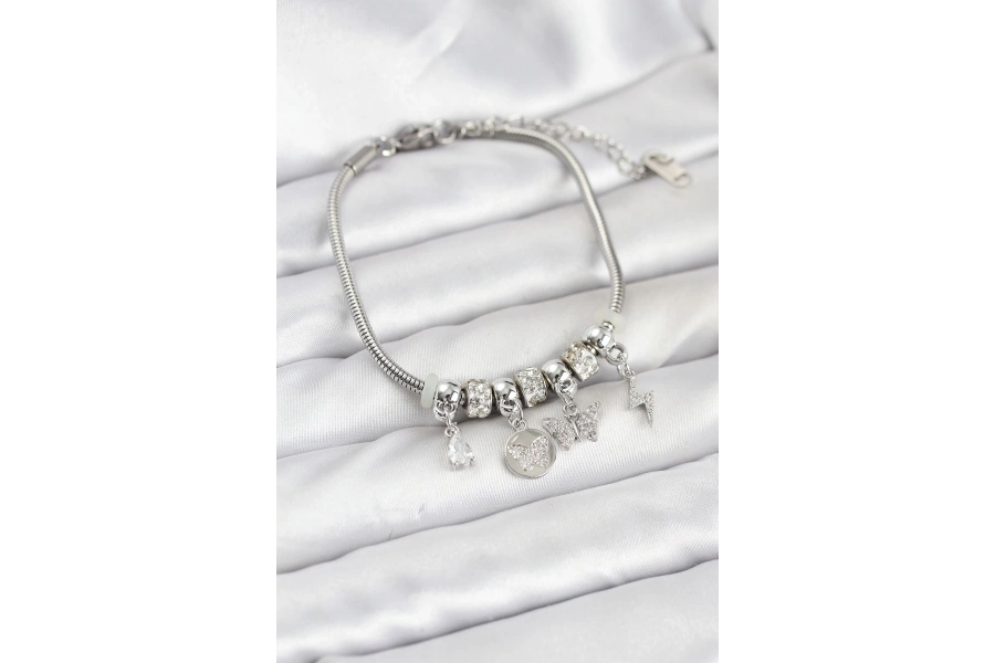 Shoecide Pirinç Gümüş Renk Kelebek Charmlı Kadın Bileklik