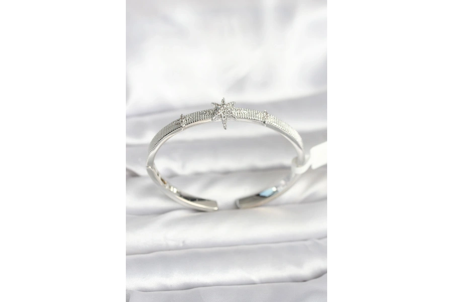 Shoecide Pirinç Gümüş Renk Kutup Yıldızı Model Kadın Kelepçe Bileklik