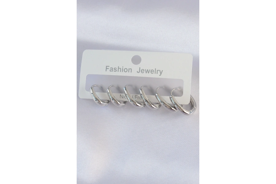 Shoecide Pirinç Gümüş Renk Oval Küpe Seti