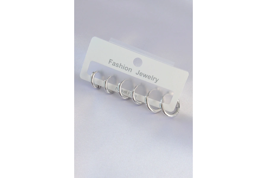 Shoecide Pirinç Gümüş Renk Oval Küpe Seti