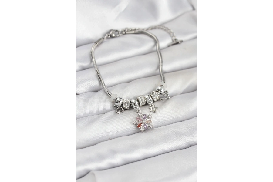 Shoecide Pirinç Gümüş Renk Renkli Yıldız Charmlı Kadın Bileklik