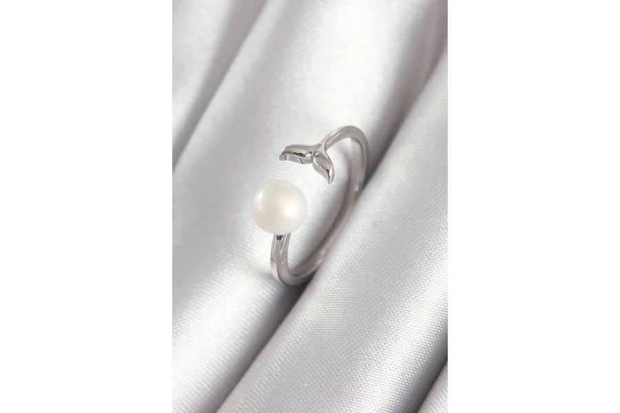 Shoecide Pirinç Gümüş Renk Top İnci Figür Balık Kuyruğu Model Kadın Yüzük