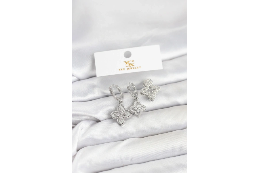 Shoecide Pirinç Gümüş Renk Yonca Model Ysx Trio Küpe Seti