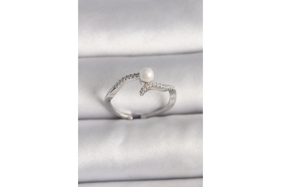 Shoecide Pirinç Gümüş Renk Zirkon Taşlı Ayarlanabilir Yüzük