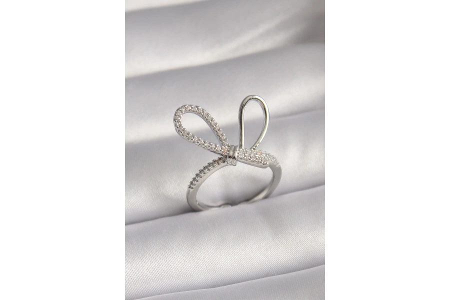 Shoecide Pirinç Gümüş Renk Zirkon Taşlı Düğüm Model Kadın Yüzük