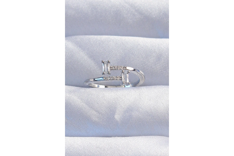 Shoecide Pirinç Gümüş Renk Zirkon Taşlı Geometrik Ayarlanabilir Yüzük