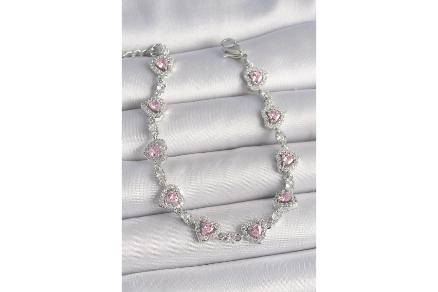 Shoecide Pirinç Gümüş Renk Zirkon Taşlı Pembe Kalp Model Vıp Seri Kadın Bileklik