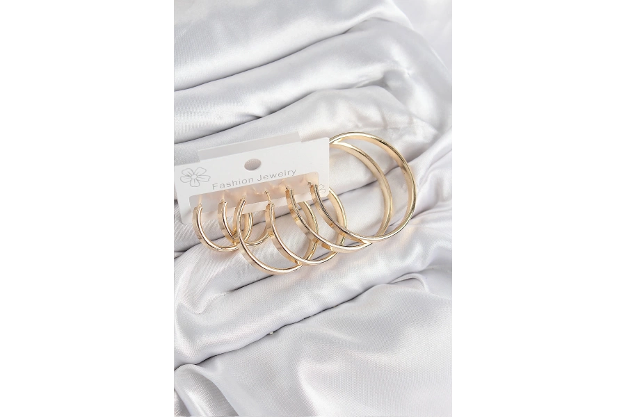 Shoecide Pirinç Halka Model Gold Renk Kadın Set Küpe