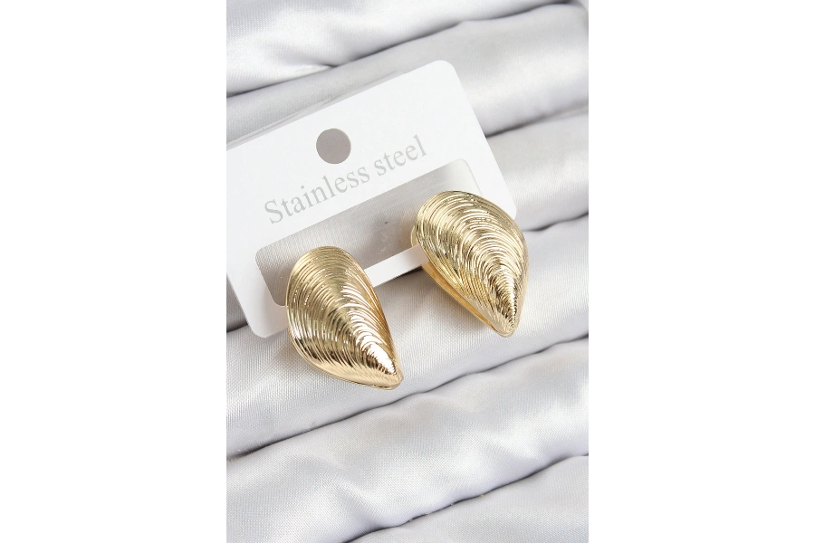 Shoecide Pirinç İstiridye Model Gold Renk Kadın Küpe