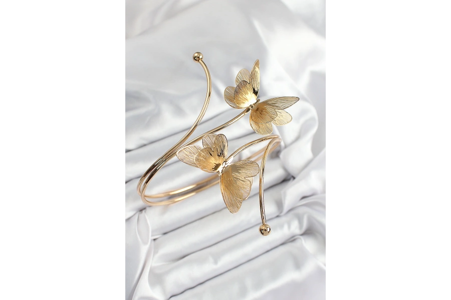Shoecide Pirinç Kelebek Model Gold Renk Kadın Pazu Bileklik