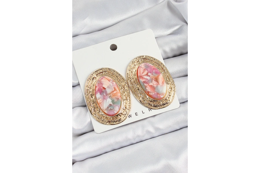 Shoecide Pirinç Mermer Desenlli Pembe Sedef Oval Vintage Model Gold Renk Kadın Küpe