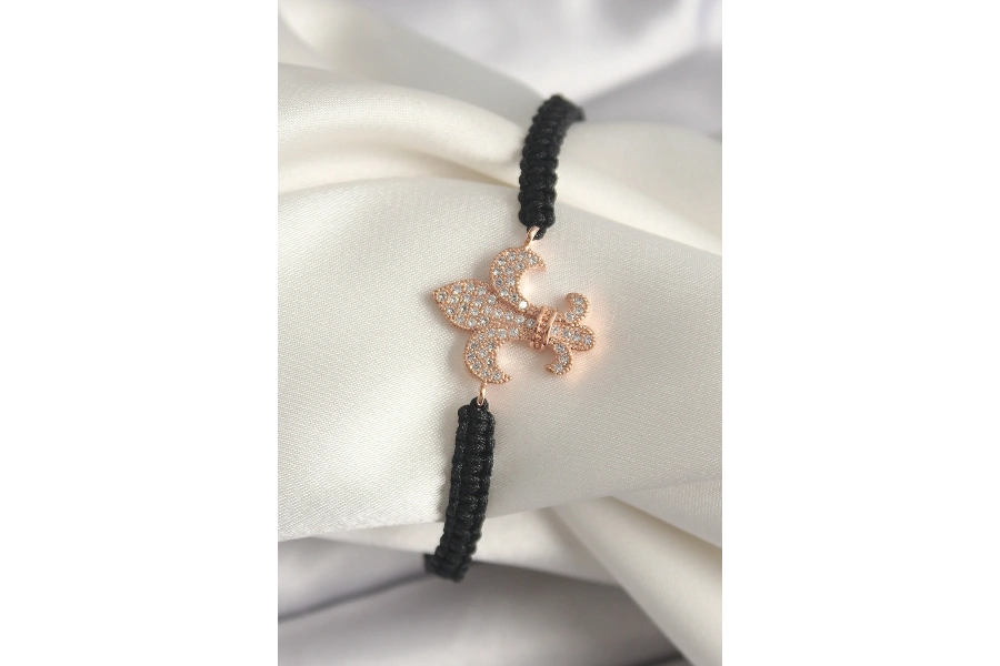 Shoecide Pirinç Rose Renk Zirkon Taşlı Zambak Model Asansörlü Makrome Model Kadın Bileklik