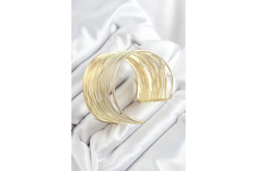 Shoecide Pirinç Tel Sarma Model Gold Renk Kadın Bileklilk