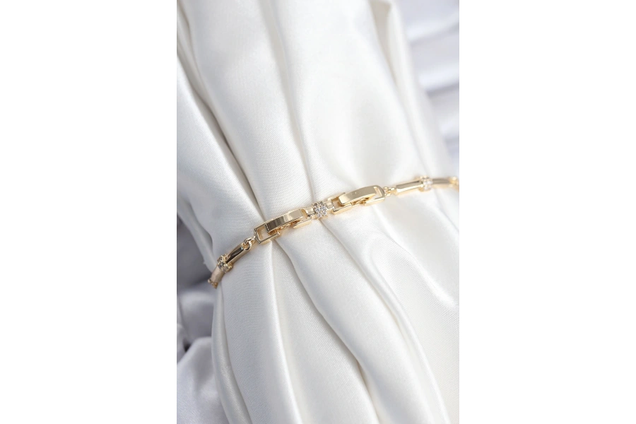 Shoecide Pirinç Vıp Seri Gold Renk Parçalı Model Zirkon Taşlı Kadın Bileklik