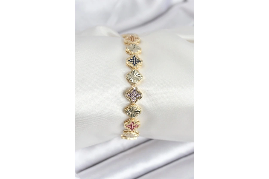 Shoecide Pirinç Vıp Seri Yonca Zirkon Taşlı Kadın Bileklik