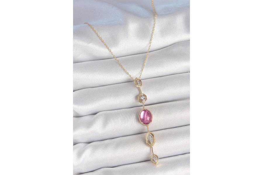 Shoecide Pirinç Zincir Gold Renk Pembe Zirkon Taşlı Y Kolye