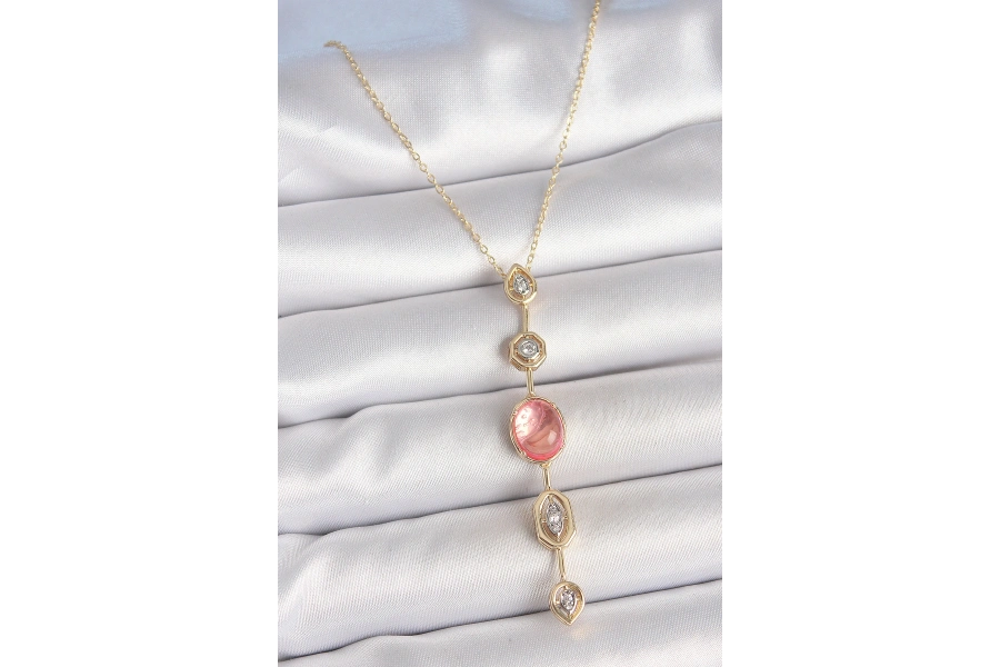 Shoecide Pirinç Zincir Pembe Gold Renk Zirkon Taşlı Y Kolye