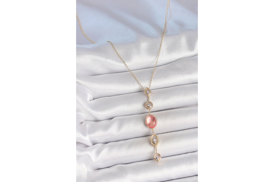 Shoecide Pirinç Zincir Pembe Gold Renk Zirkon Taşlı Y Kolye