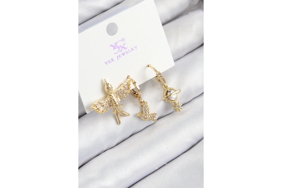 Shoecide Pirinç Zirkon Taşlı 3lü Kuş Model Gold Renk Kadın Küpe
