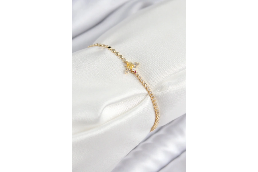 Shoecide Pirinç Zirkon Taşlı Arı Model Ezme Zincir Gold Renk Kadın Bileklik