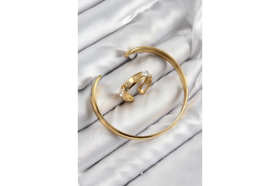 Shoecide Pirinç Zirkon Taşlı Ayrık Model Gold Renk Bileklik Yüzük Set