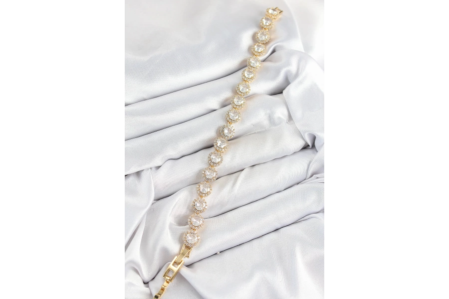 Shoecide Pirinç Zirkon Taşlı Daire Baget Model Gold Renk Vıp Seri Kadın Bileklik
