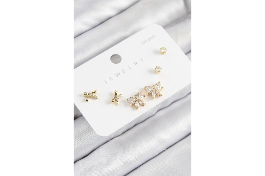 Shoecide Pirinç Zirkon Taşlı Fiyonk Model Gold Renk 925 Ayar Gümüş Çivi Kadın Küpe Set