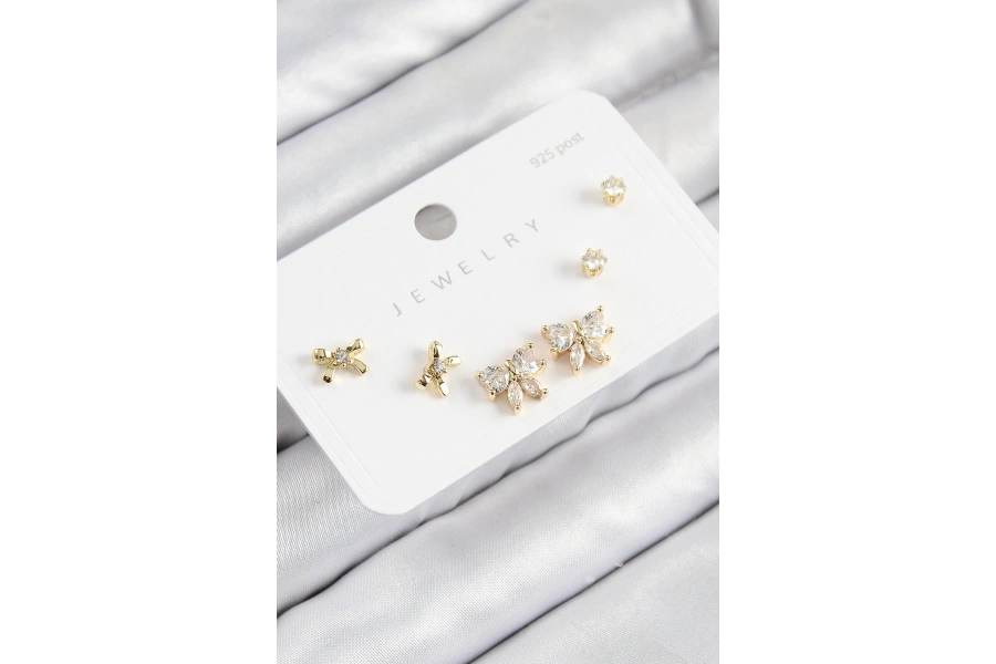 Shoecide Pirinç Zirkon Taşlı Fiyonk Model Gold Renk 925 Ayar Gümüş Çivi Kadın Küpe Set