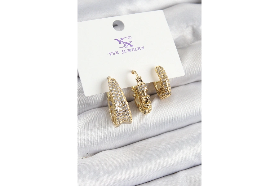 Shoecide Pirinç Zirkon Taşlı Halka Model Gold Renk 3lü Kadın Küpe