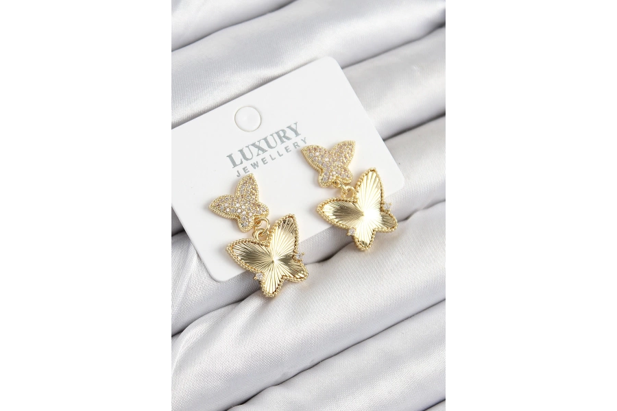 Shoecide Pirinç Zirkon Taşlı Kelebek Model Gold Renk Kadın Küpe