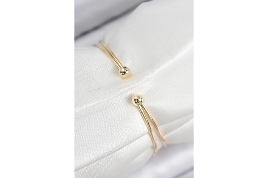 Shoecide Pirinç Zirkon Taşlı Kutup Yıldızı Model Gold Renk Kadın Bileklik