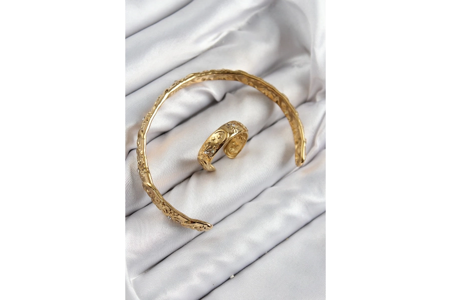 Shoecide Pirinç Zirkon Taşlı Vintage Model Gold Renk Bileklik Yüzük Set