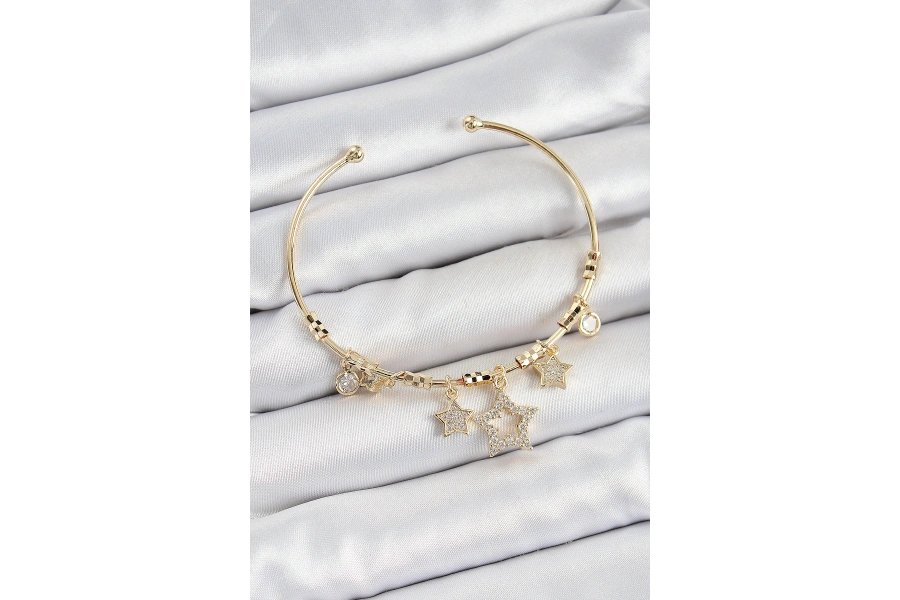 Shoecide Pirinç Zirkon Taşlı Yıldız Model Gold Renk Charm Bileklik