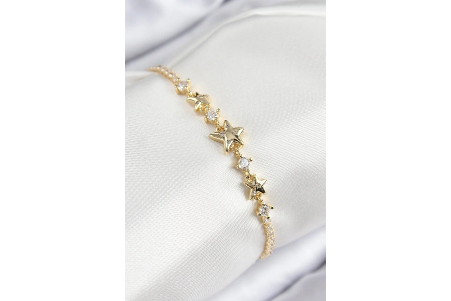 Shoecide Pirinç Zirkon Taşlı Yıldız Model Gold Renk Kadın Bileklik