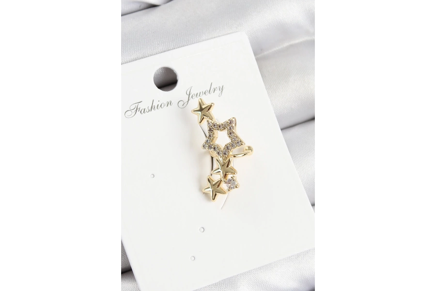 Shoecide Pirinç Zirkon Taşlı Yıldız Model Gold Renk Sağ Kıkırdak Küpe