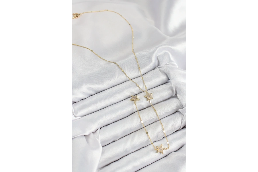 Shoecide Pirinç Zirkon Taşlı Yıldız Model Gold Renk Y Kolye