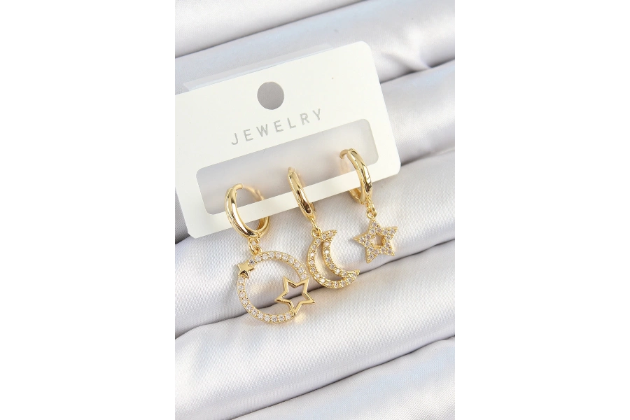 Shoecide Pirinç Zirkon Taşlı Yıldız Ve Ay Model Gold Renk 3lü Çift Kadın Küpe Set